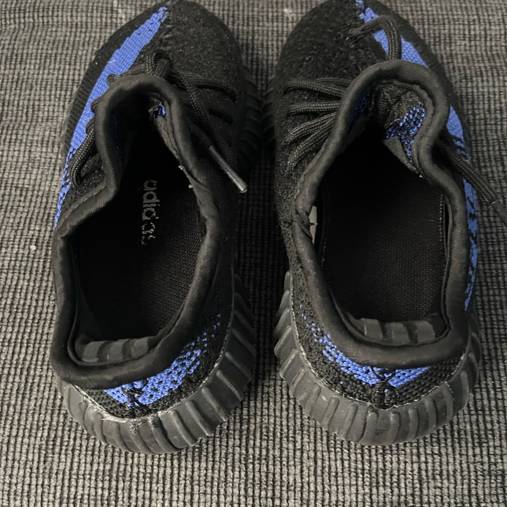 Adidas Kids Black and Blue Sneakers size 12 big boys - Picture 7 of 7